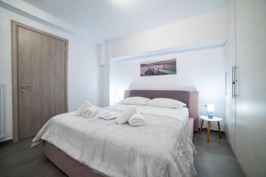 Apartment Brand New Aprt With Backyard In Lycabettus Hill ! Athens