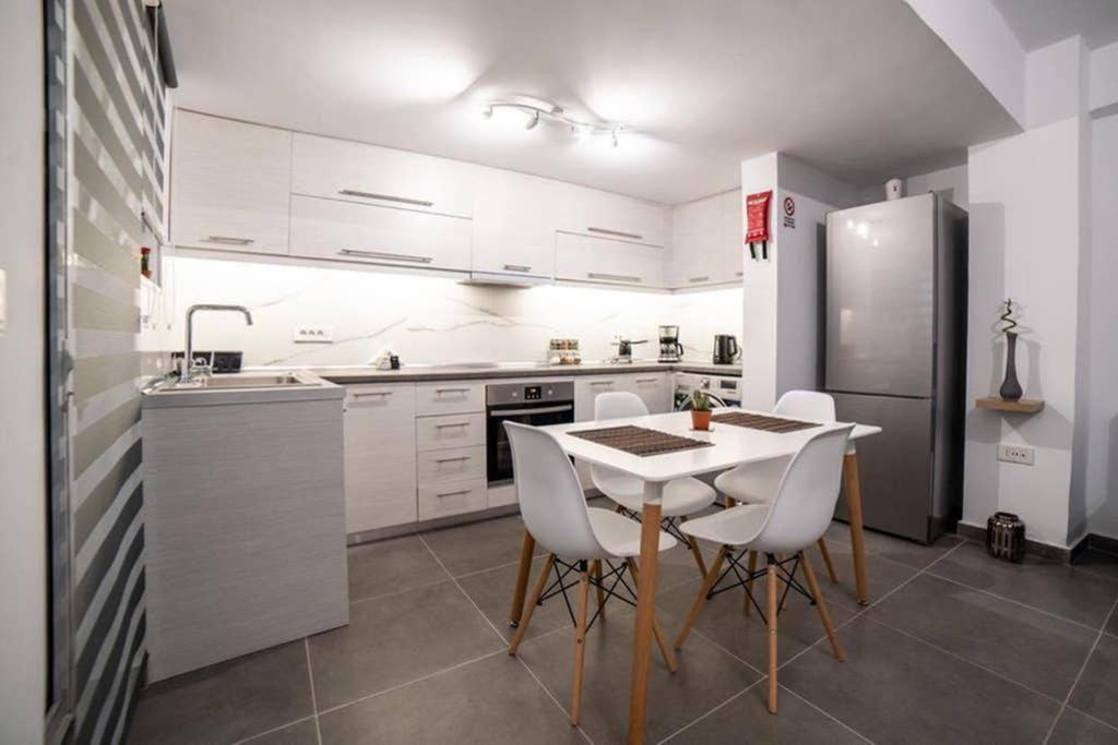 Brand New Aprt With Backyard In Lycabettus Hill ! *
